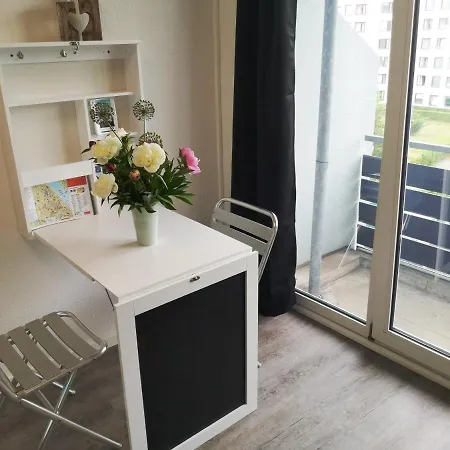 Apartment R&r *